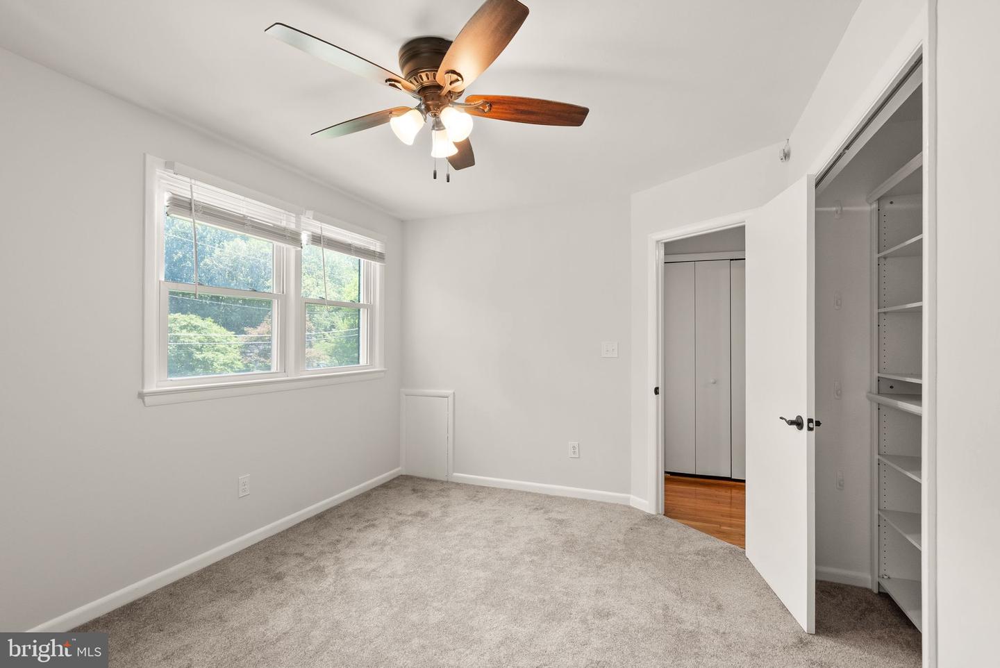 3906 IVYDALE DR, ANNANDALE, Virginia 22003, 3 Bedrooms Bedrooms, ,3 BathroomsBathrooms,Residential,For sale,3906 IVYDALE DR,VAFX2255078 MLS # VAFX2255078