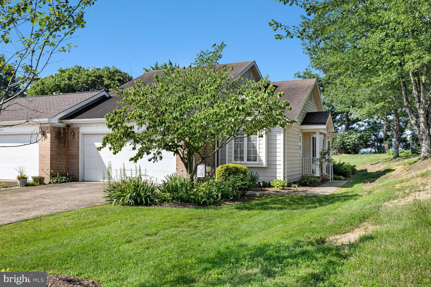 231 SOUTHRIDGE CT, WOODSTOCK, Virginia 22664, 2 Bedrooms Bedrooms, ,2 BathroomsBathrooms,Residential,For sale,231 SOUTHRIDGE CT,VASH2011962 MLS # VASH2011962
