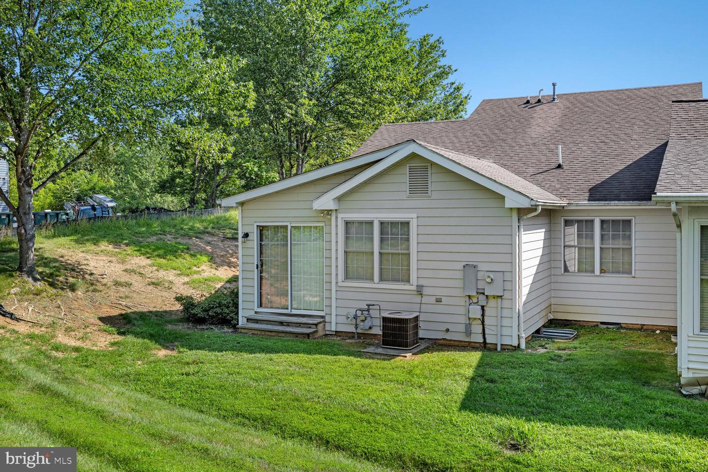 231 SOUTHRIDGE CT, WOODSTOCK, Virginia 22664, 2 Bedrooms Bedrooms, ,2 BathroomsBathrooms,Residential,For sale,231 SOUTHRIDGE CT,VASH2011962 MLS # VASH2011962