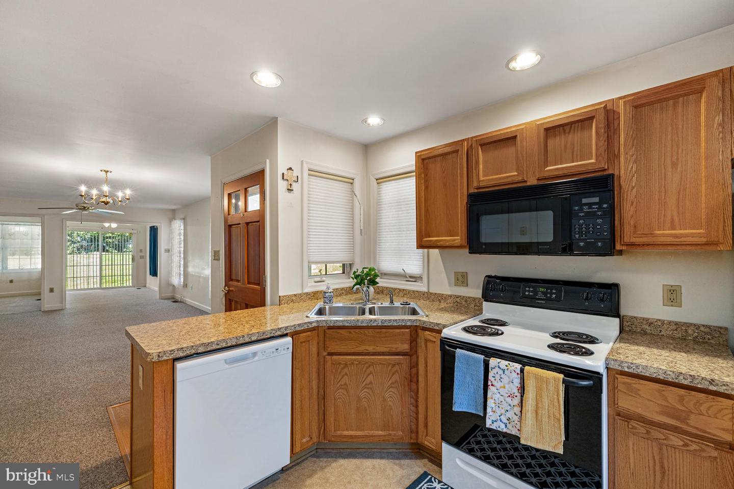 231 SOUTHRIDGE CT, WOODSTOCK, Virginia 22664, 2 Bedrooms Bedrooms, ,2 BathroomsBathrooms,Residential,For sale,231 SOUTHRIDGE CT,VASH2011962 MLS # VASH2011962