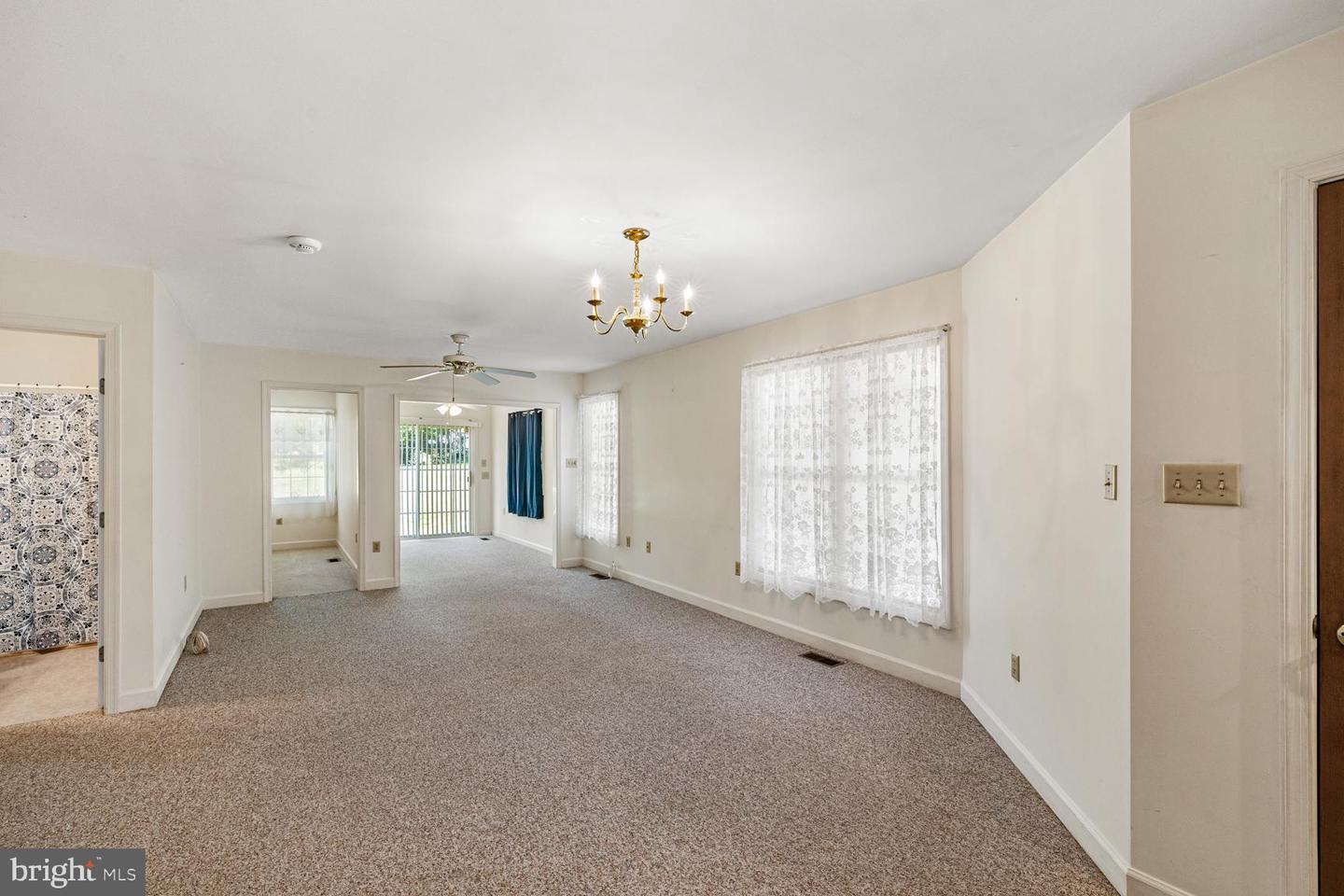 231 SOUTHRIDGE CT, WOODSTOCK, Virginia 22664, 2 Bedrooms Bedrooms, ,2 BathroomsBathrooms,Residential,For sale,231 SOUTHRIDGE CT,VASH2011962 MLS # VASH2011962