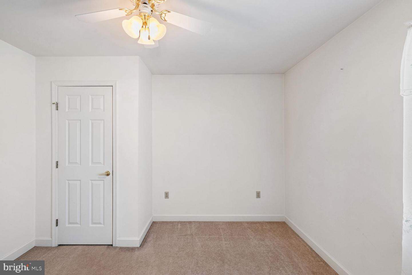231 SOUTHRIDGE CT, WOODSTOCK, Virginia 22664, 2 Bedrooms Bedrooms, ,2 BathroomsBathrooms,Residential,For sale,231 SOUTHRIDGE CT,VASH2011962 MLS # VASH2011962