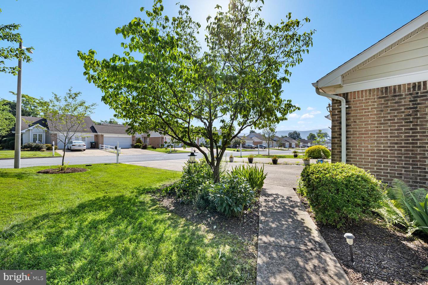 231 SOUTHRIDGE CT, WOODSTOCK, Virginia 22664, 2 Bedrooms Bedrooms, ,2 BathroomsBathrooms,Residential,For sale,231 SOUTHRIDGE CT,VASH2011962 MLS # VASH2011962