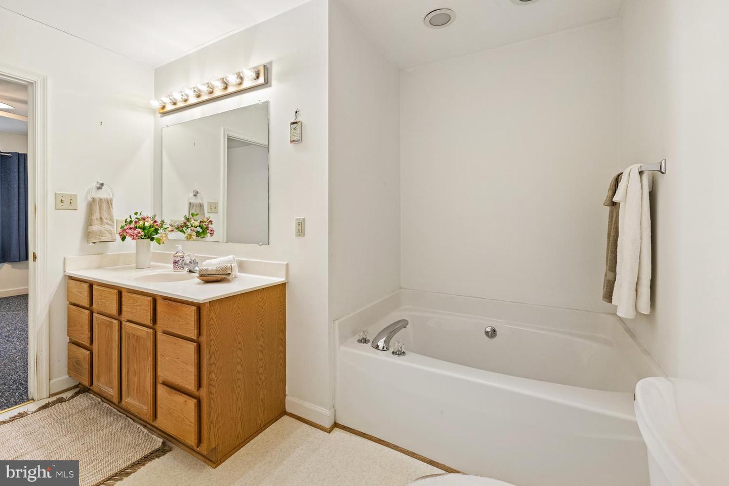 231 SOUTHRIDGE CT, WOODSTOCK, Virginia 22664, 2 Bedrooms Bedrooms, ,2 BathroomsBathrooms,Residential,For sale,231 SOUTHRIDGE CT,VASH2011962 MLS # VASH2011962