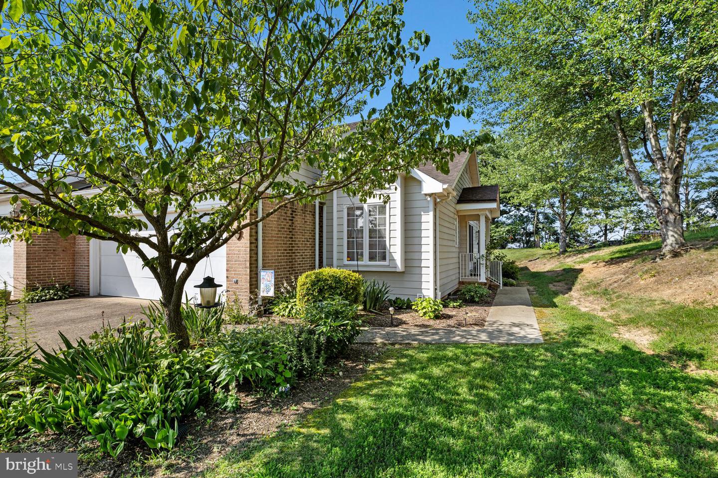 231 SOUTHRIDGE CT, WOODSTOCK, Virginia 22664, 2 Bedrooms Bedrooms, ,2 BathroomsBathrooms,Residential,For sale,231 SOUTHRIDGE CT,VASH2011962 MLS # VASH2011962