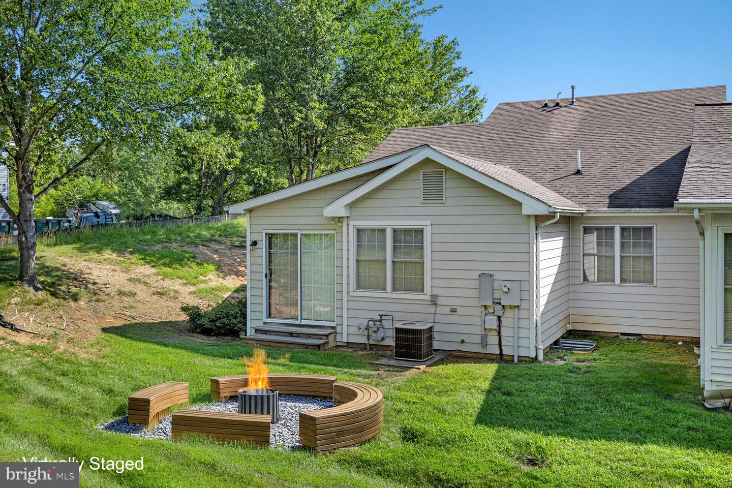 231 SOUTHRIDGE CT, WOODSTOCK, Virginia 22664, 2 Bedrooms Bedrooms, ,2 BathroomsBathrooms,Residential,For sale,231 SOUTHRIDGE CT,VASH2011962 MLS # VASH2011962