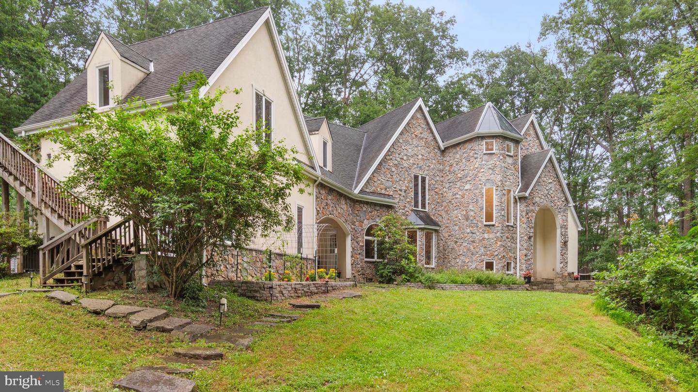 3497 BULL RUN MOUNTAIN RD, THE PLAINS, Virginia 20198, 4 Bedrooms Bedrooms, ,4 BathroomsBathrooms,Residential,For sale,3497 BULL RUN MOUNTAIN RD,VAFQ2017400 MLS # VAFQ2017400