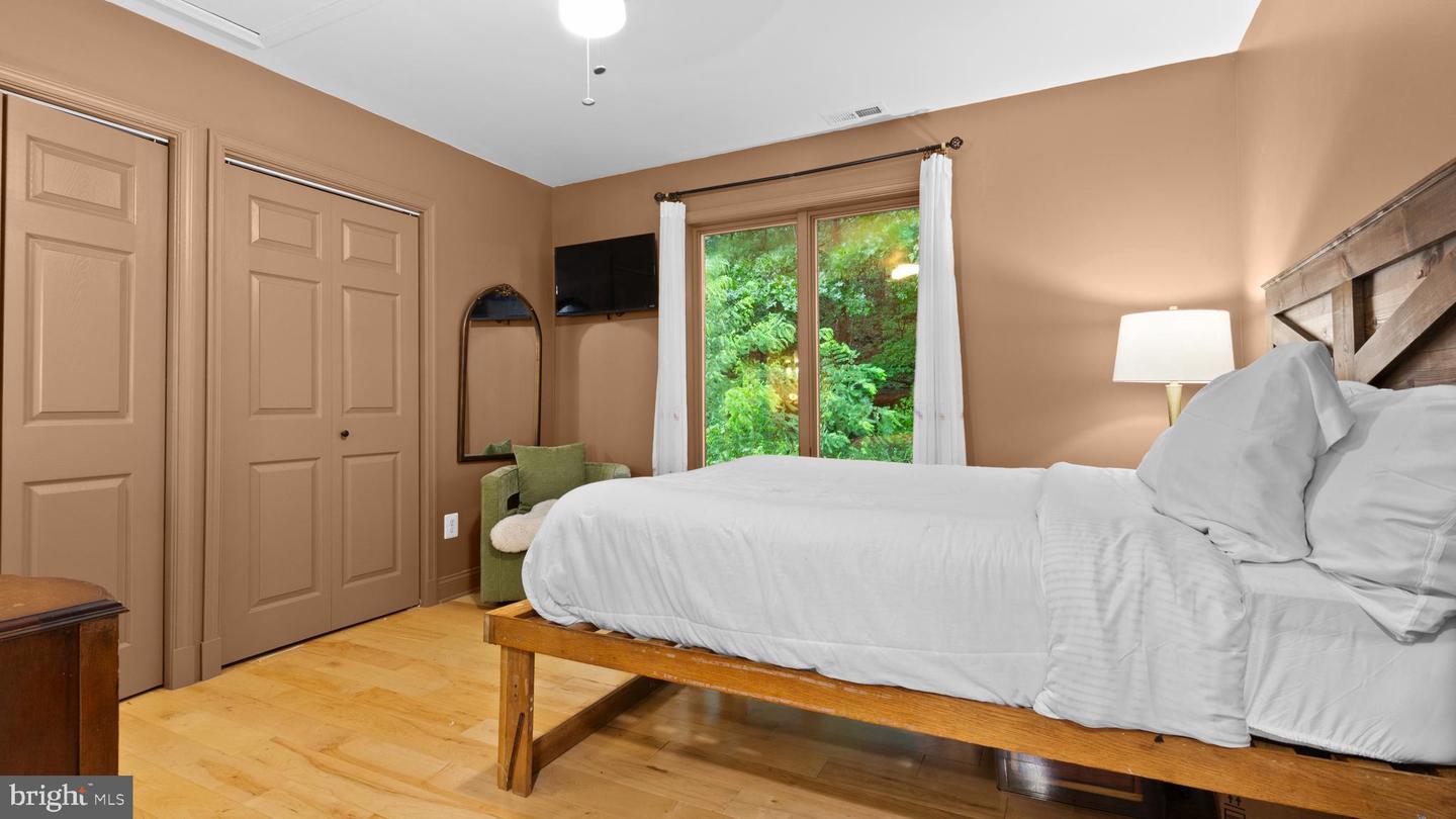 3497 BULL RUN MOUNTAIN RD, THE PLAINS, Virginia 20198, 4 Bedrooms Bedrooms, ,4 BathroomsBathrooms,Residential,For sale,3497 BULL RUN MOUNTAIN RD,VAFQ2017400 MLS # VAFQ2017400