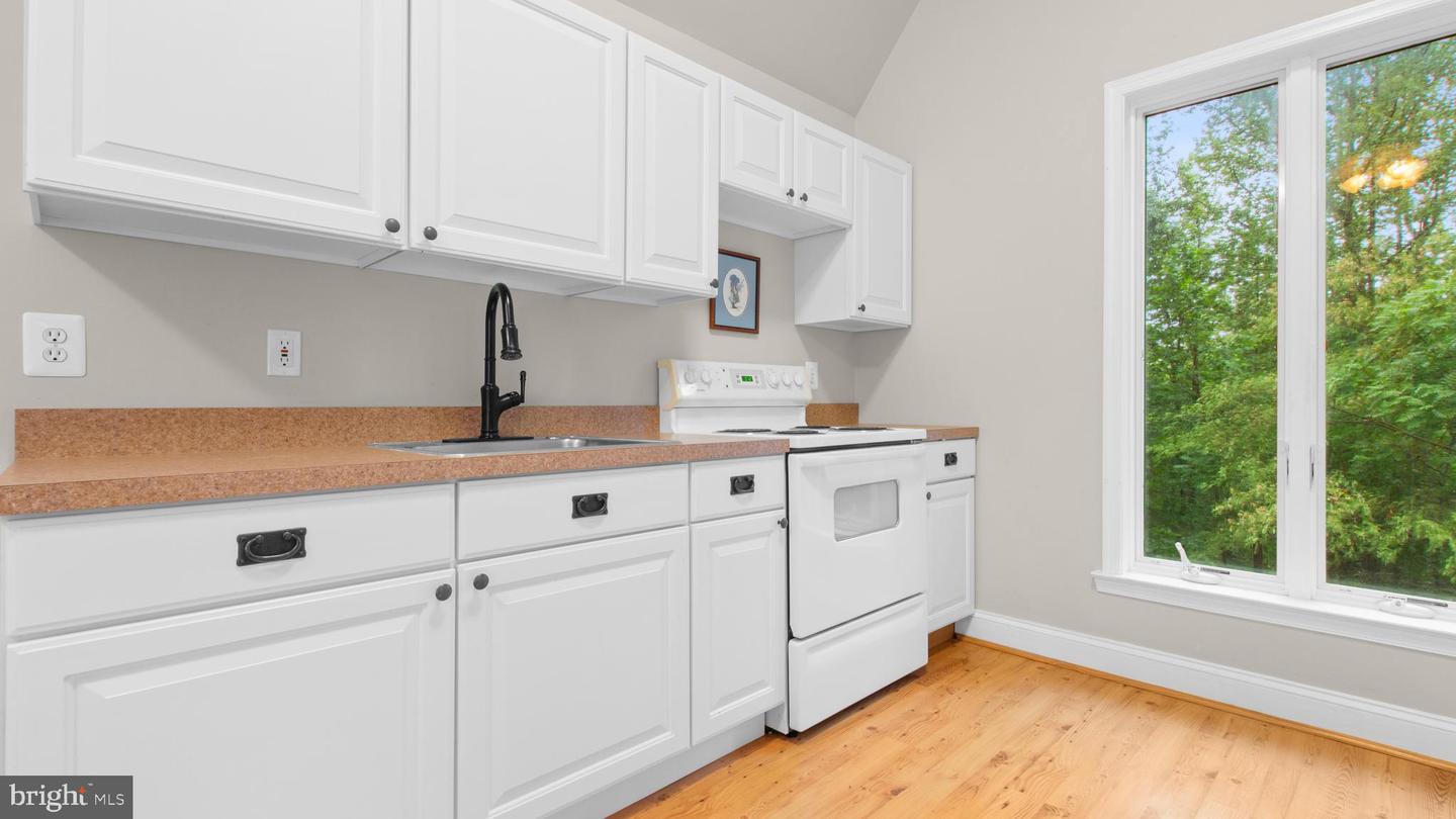 3497 BULL RUN MOUNTAIN RD, THE PLAINS, Virginia 20198, 4 Bedrooms Bedrooms, ,4 BathroomsBathrooms,Residential,For sale,3497 BULL RUN MOUNTAIN RD,VAFQ2017400 MLS # VAFQ2017400