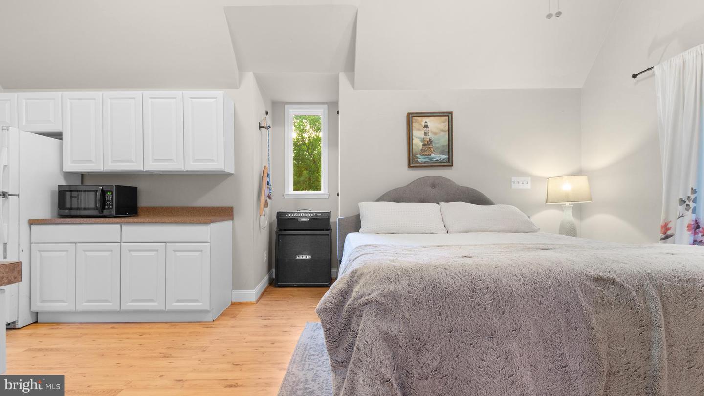 3497 BULL RUN MOUNTAIN RD, THE PLAINS, Virginia 20198, 4 Bedrooms Bedrooms, ,4 BathroomsBathrooms,Residential,For sale,3497 BULL RUN MOUNTAIN RD,VAFQ2017400 MLS # VAFQ2017400