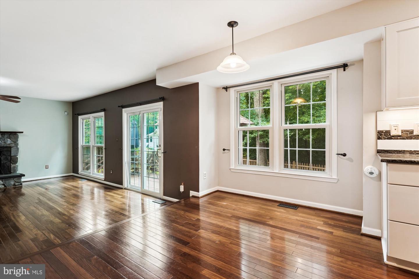 13729 SPRINGSTONE DR, CLIFTON, Virginia 20124, 4 Bedrooms Bedrooms, ,3 BathroomsBathrooms,Residential,For sale,13729 SPRINGSTONE DR,VAFX2254744 MLS # VAFX2254744