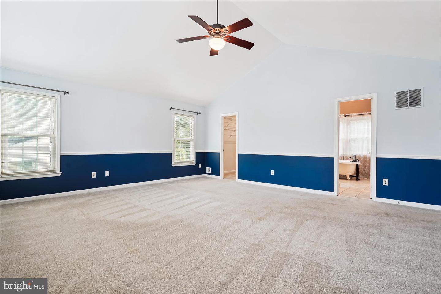 13729 SPRINGSTONE DR, CLIFTON, Virginia 20124, 4 Bedrooms Bedrooms, ,3 BathroomsBathrooms,Residential,For sale,13729 SPRINGSTONE DR,VAFX2254744 MLS # VAFX2254744