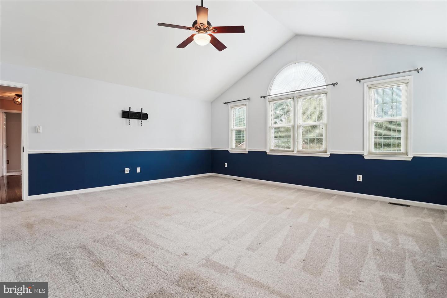 13729 SPRINGSTONE DR, CLIFTON, Virginia 20124, 4 Bedrooms Bedrooms, ,3 BathroomsBathrooms,Residential,For sale,13729 SPRINGSTONE DR,VAFX2254744 MLS # VAFX2254744
