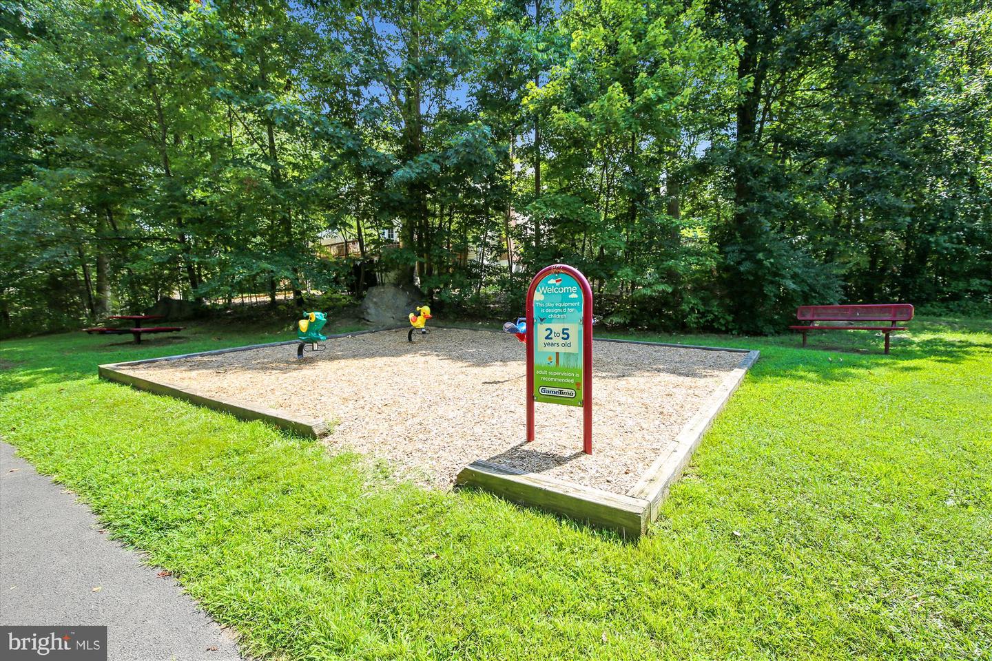 13729 SPRINGSTONE DR, CLIFTON, Virginia 20124, 4 Bedrooms Bedrooms, ,3 BathroomsBathrooms,Residential,For sale,13729 SPRINGSTONE DR,VAFX2254744 MLS # VAFX2254744