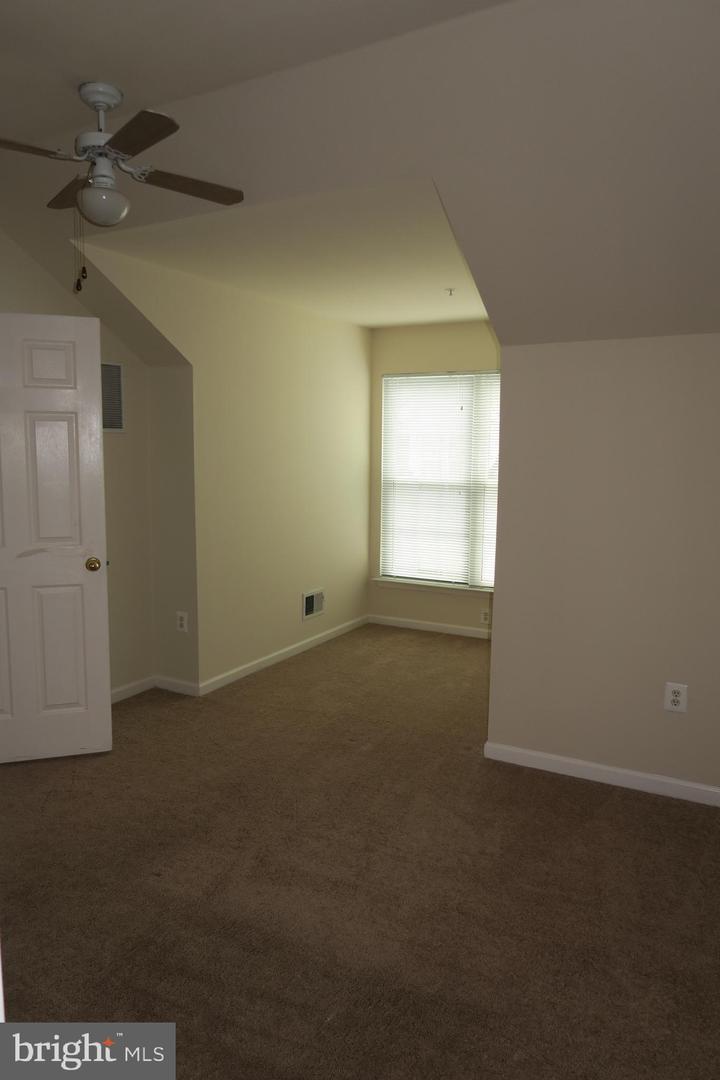 5818 COWLING CT, ALEXANDRIA, Virginia 22304, 3 Bedrooms Bedrooms, ,3 BathroomsBathrooms,Residential,For sale,5818 COWLING CT,VAAX2047348 MLS # VAAX2047348