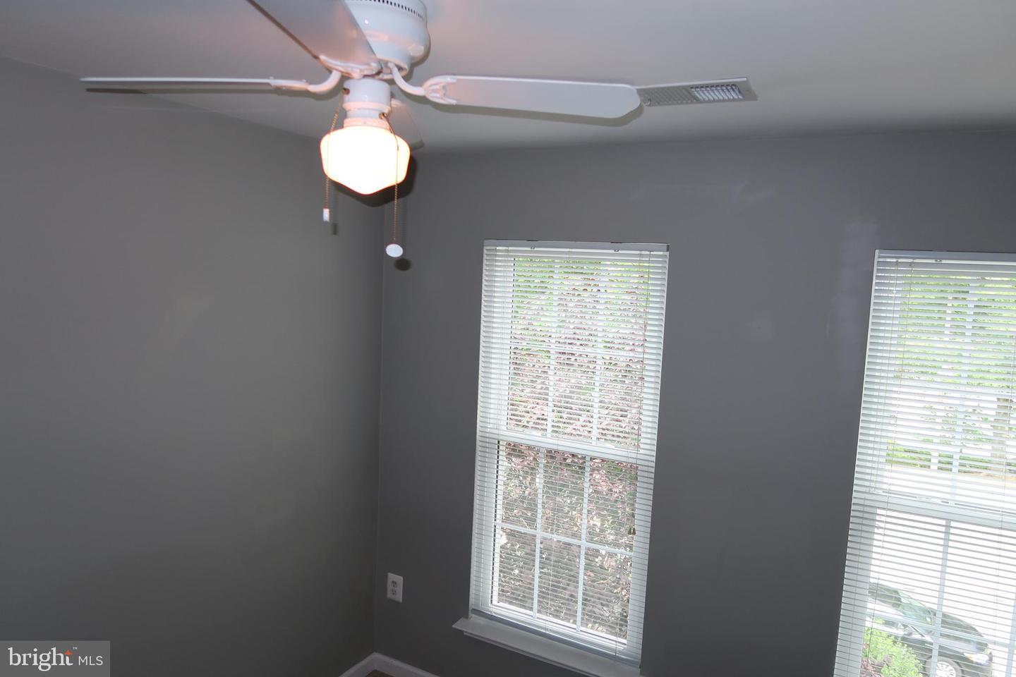 5818 COWLING CT, ALEXANDRIA, Virginia 22304, 3 Bedrooms Bedrooms, ,3 BathroomsBathrooms,Residential,For sale,5818 COWLING CT,VAAX2047348 MLS # VAAX2047348