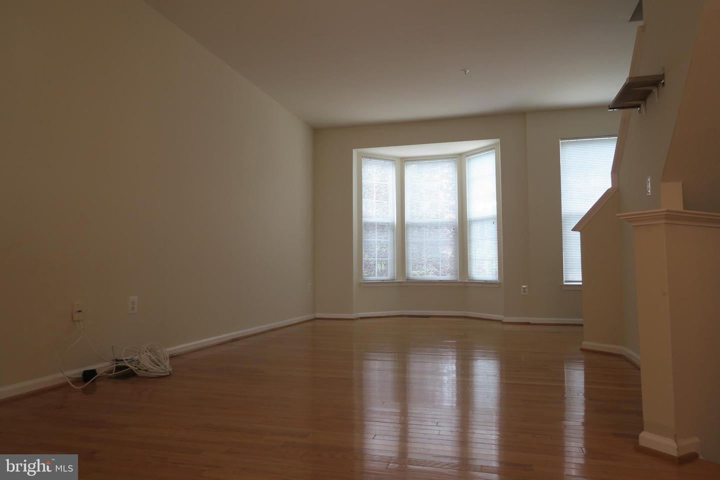 5818 COWLING CT, ALEXANDRIA, Virginia 22304, 3 Bedrooms Bedrooms, ,3 BathroomsBathrooms,Residential,For sale,5818 COWLING CT,VAAX2047348 MLS # VAAX2047348