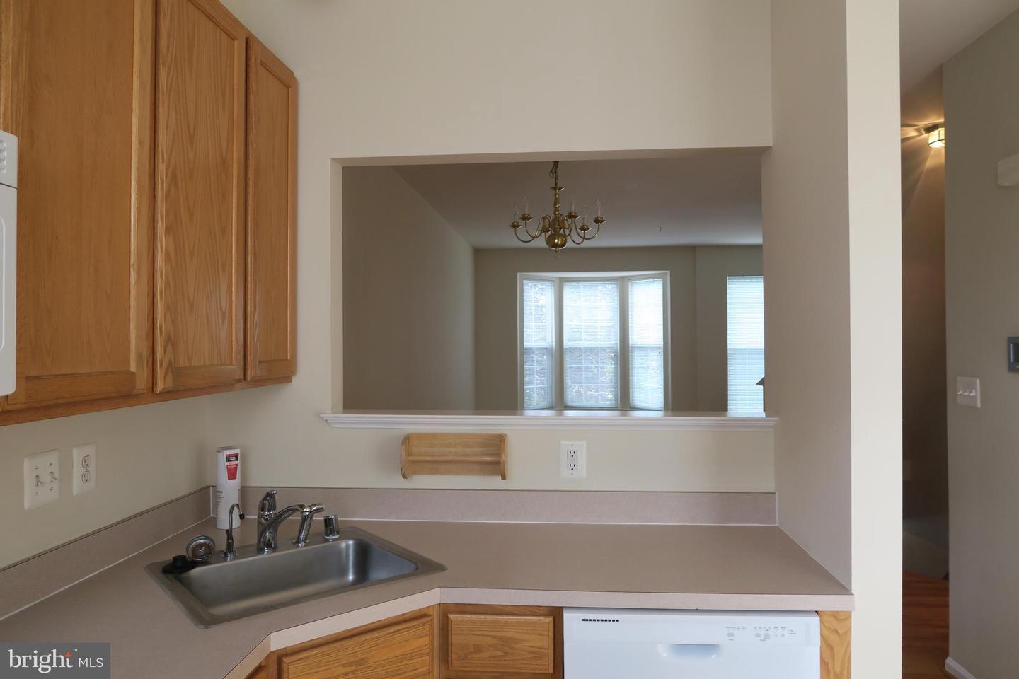 5818 COWLING CT, ALEXANDRIA, Virginia 22304, 3 Bedrooms Bedrooms, ,3 BathroomsBathrooms,Residential,For sale,5818 COWLING CT,VAAX2047348 MLS # VAAX2047348