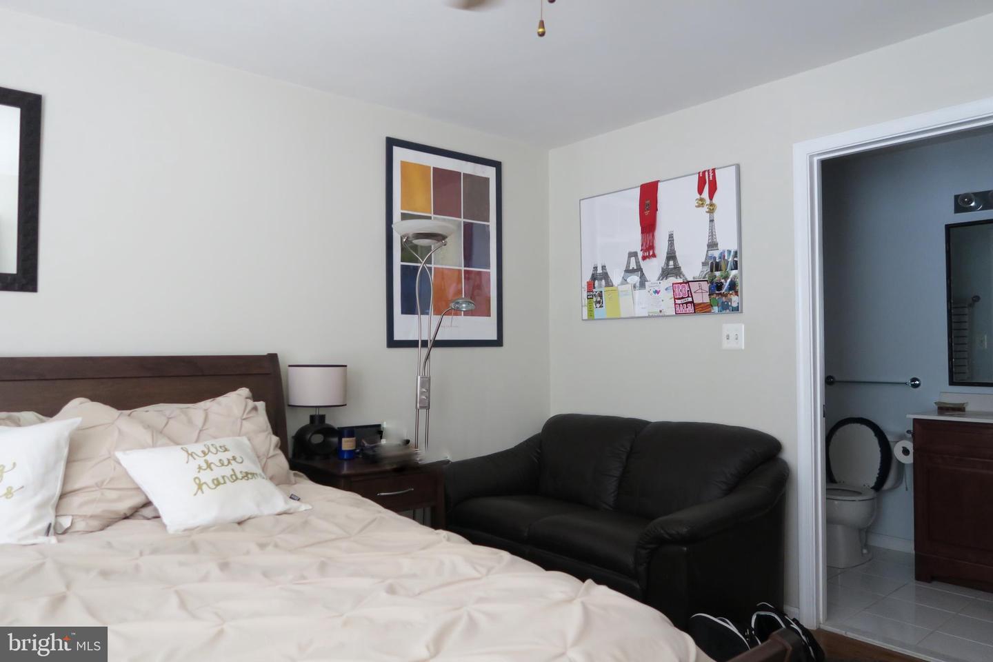 5818 COWLING CT, ALEXANDRIA, Virginia 22304, 3 Bedrooms Bedrooms, ,3 BathroomsBathrooms,Residential,For sale,5818 COWLING CT,VAAX2047348 MLS # VAAX2047348
