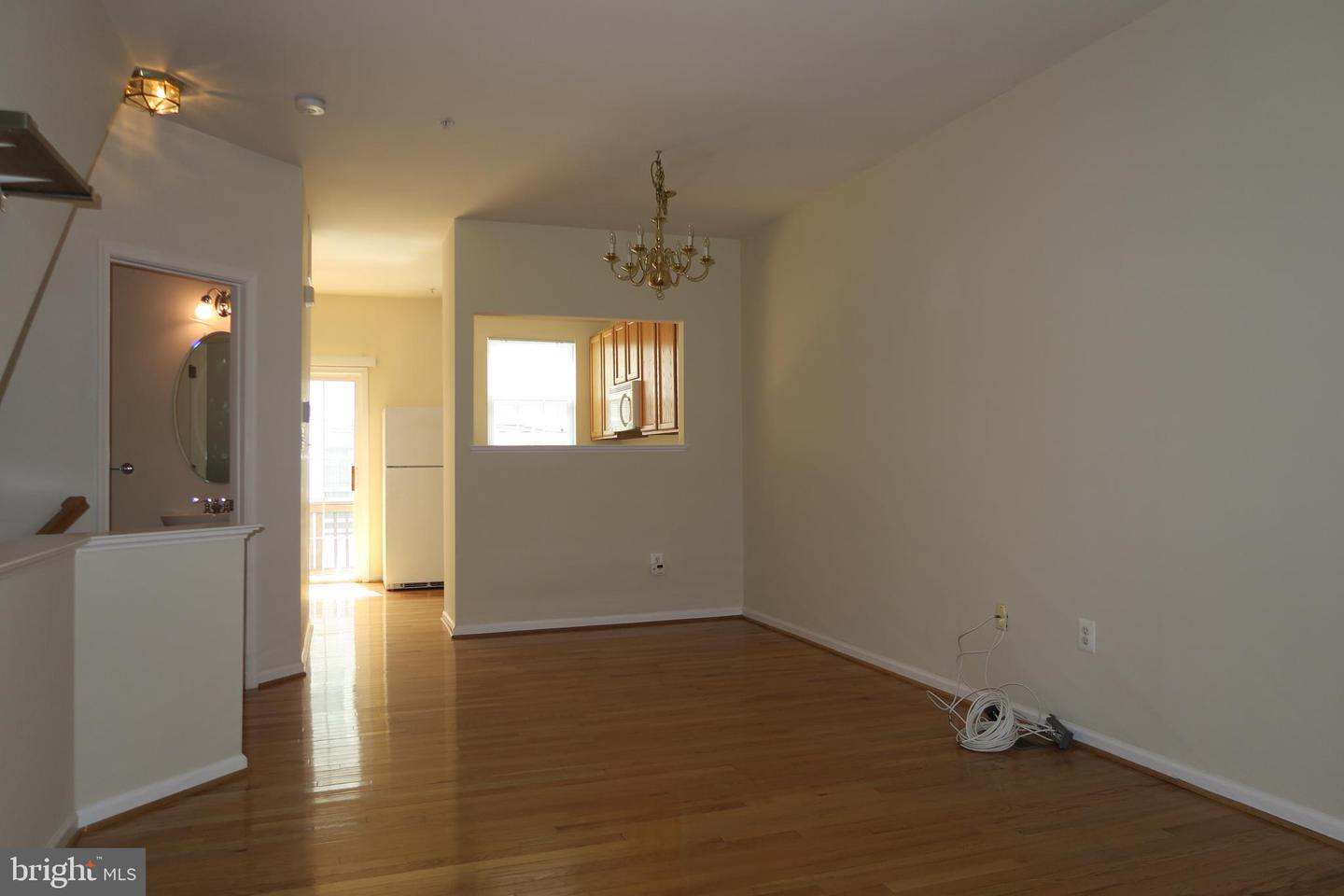 5818 COWLING CT, ALEXANDRIA, Virginia 22304, 3 Bedrooms Bedrooms, ,3 BathroomsBathrooms,Residential,For sale,5818 COWLING CT,VAAX2047348 MLS # VAAX2047348