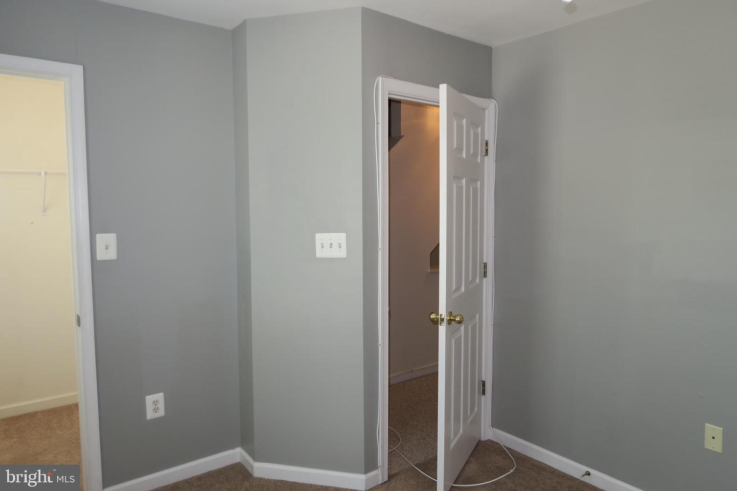 5818 COWLING CT, ALEXANDRIA, Virginia 22304, 3 Bedrooms Bedrooms, ,3 BathroomsBathrooms,Residential,For sale,5818 COWLING CT,VAAX2047348 MLS # VAAX2047348