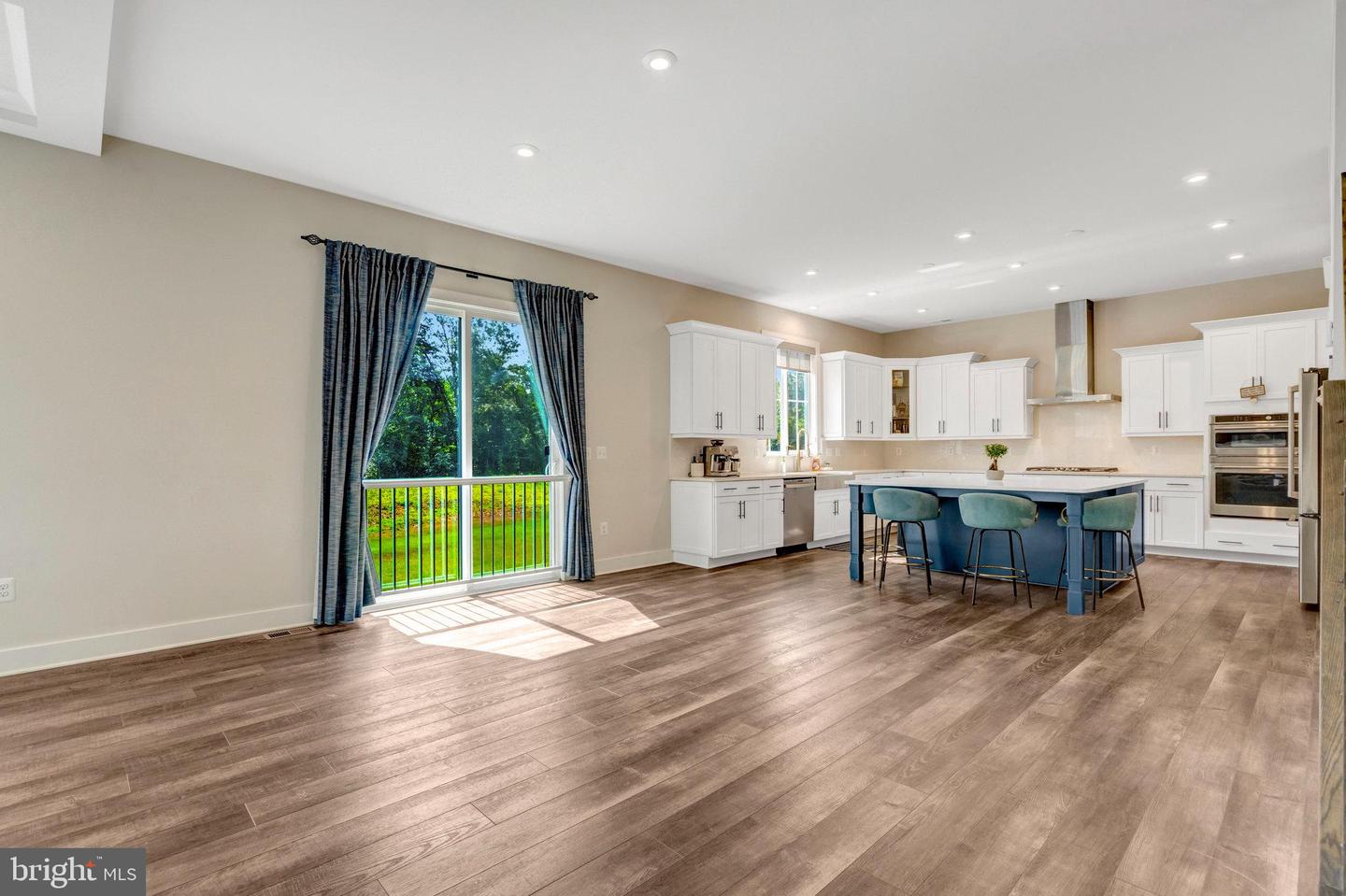 7386 SUGAR MAGNOLIA LOOP, GAINESVILLE, Virginia 20155, 5 Bedrooms Bedrooms, ,5 BathroomsBathrooms,Residential,For sale,7386 SUGAR MAGNOLIA LOOP,VAPW2098892 MLS # VAPW2098892