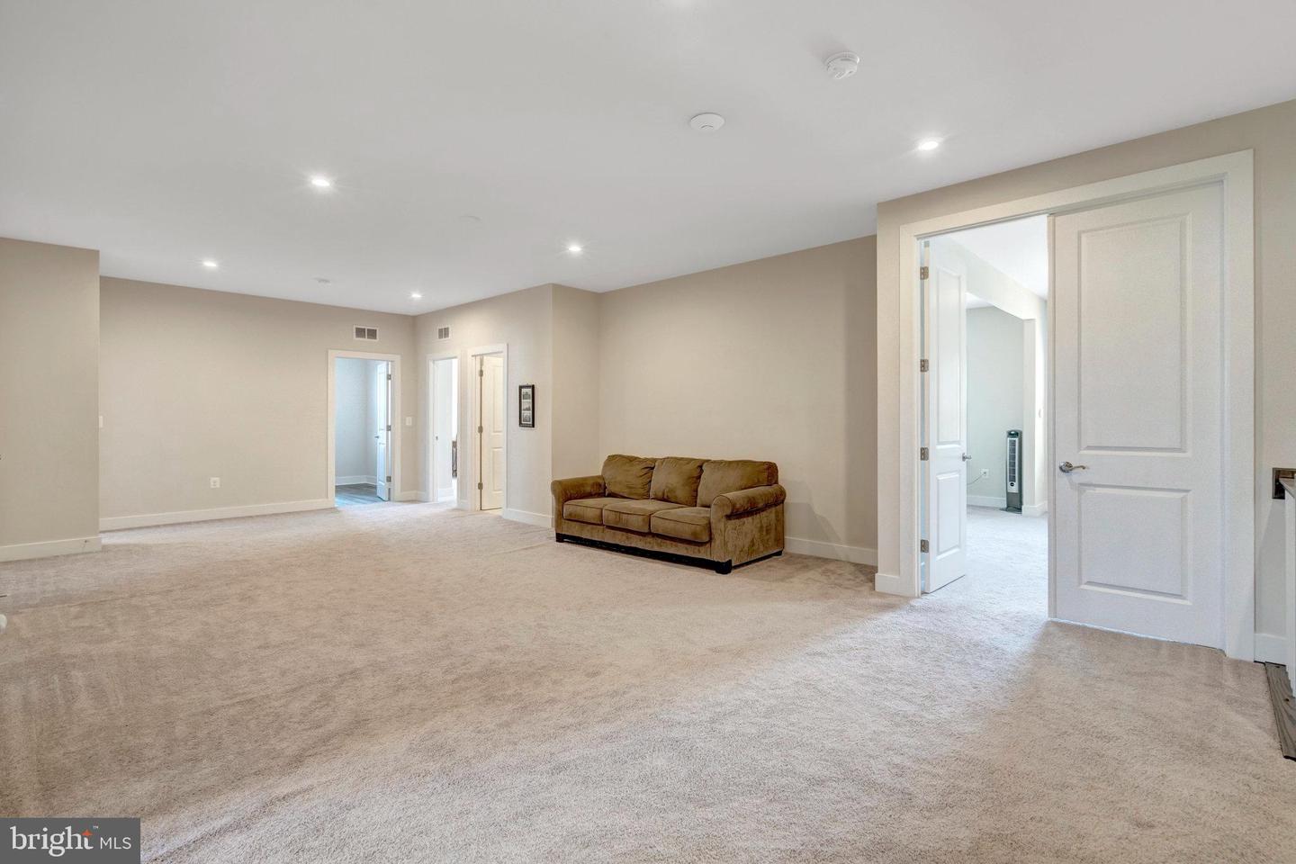 7386 SUGAR MAGNOLIA LOOP, GAINESVILLE, Virginia 20155, 5 Bedrooms Bedrooms, ,5 BathroomsBathrooms,Residential,For sale,7386 SUGAR MAGNOLIA LOOP,VAPW2098892 MLS # VAPW2098892
