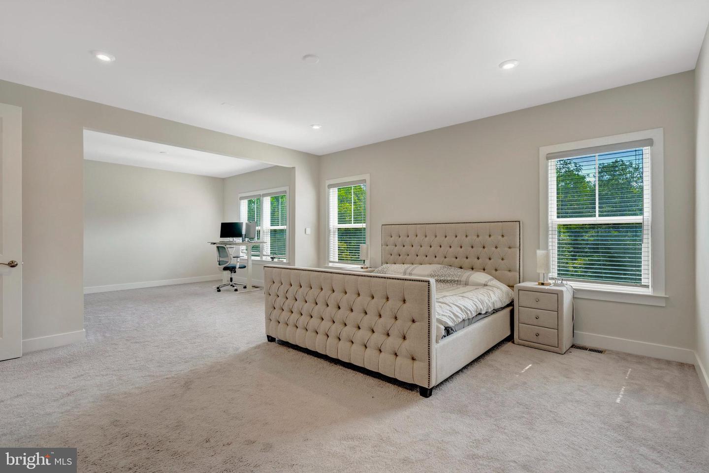 7386 SUGAR MAGNOLIA LOOP, GAINESVILLE, Virginia 20155, 5 Bedrooms Bedrooms, ,5 BathroomsBathrooms,Residential,For sale,7386 SUGAR MAGNOLIA LOOP,VAPW2098892 MLS # VAPW2098892
