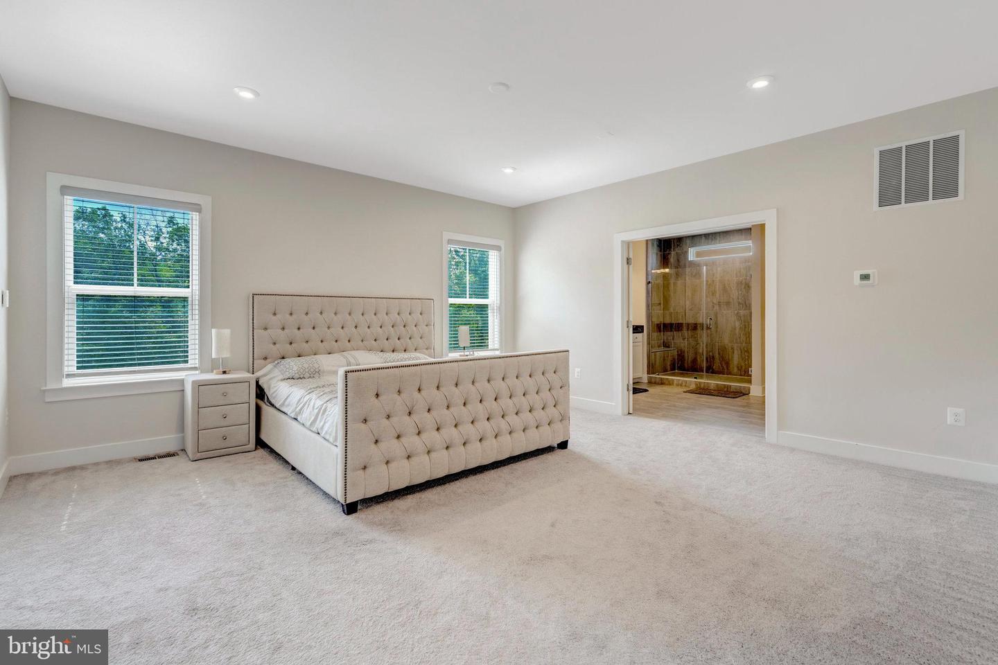 7386 SUGAR MAGNOLIA LOOP, GAINESVILLE, Virginia 20155, 5 Bedrooms Bedrooms, ,5 BathroomsBathrooms,Residential,For sale,7386 SUGAR MAGNOLIA LOOP,VAPW2098892 MLS # VAPW2098892