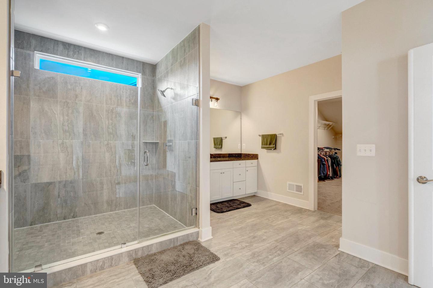 7386 SUGAR MAGNOLIA LOOP, GAINESVILLE, Virginia 20155, 5 Bedrooms Bedrooms, ,5 BathroomsBathrooms,Residential,For sale,7386 SUGAR MAGNOLIA LOOP,VAPW2098892 MLS # VAPW2098892