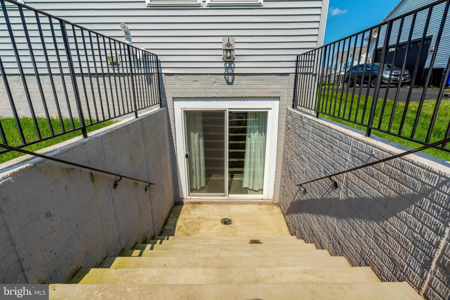 7386 SUGAR MAGNOLIA LOOP, GAINESVILLE, Virginia 20155, 5 Bedrooms Bedrooms, ,5 BathroomsBathrooms,Residential,For sale,7386 SUGAR MAGNOLIA LOOP,VAPW2098892 MLS # VAPW2098892