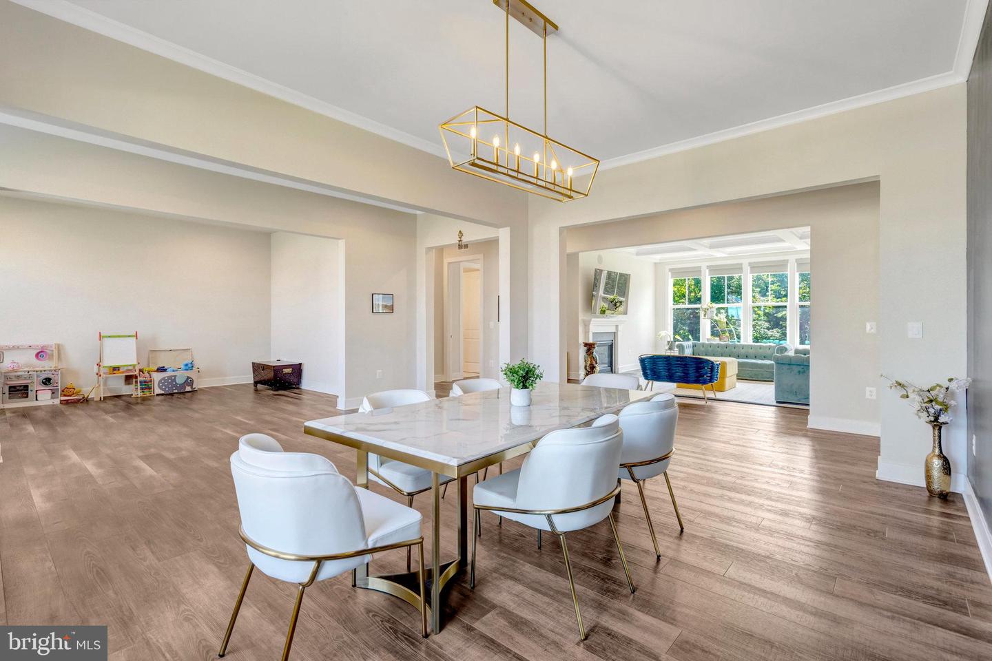 7386 SUGAR MAGNOLIA LOOP, GAINESVILLE, Virginia 20155, 5 Bedrooms Bedrooms, ,5 BathroomsBathrooms,Residential,For sale,7386 SUGAR MAGNOLIA LOOP,VAPW2098892 MLS # VAPW2098892