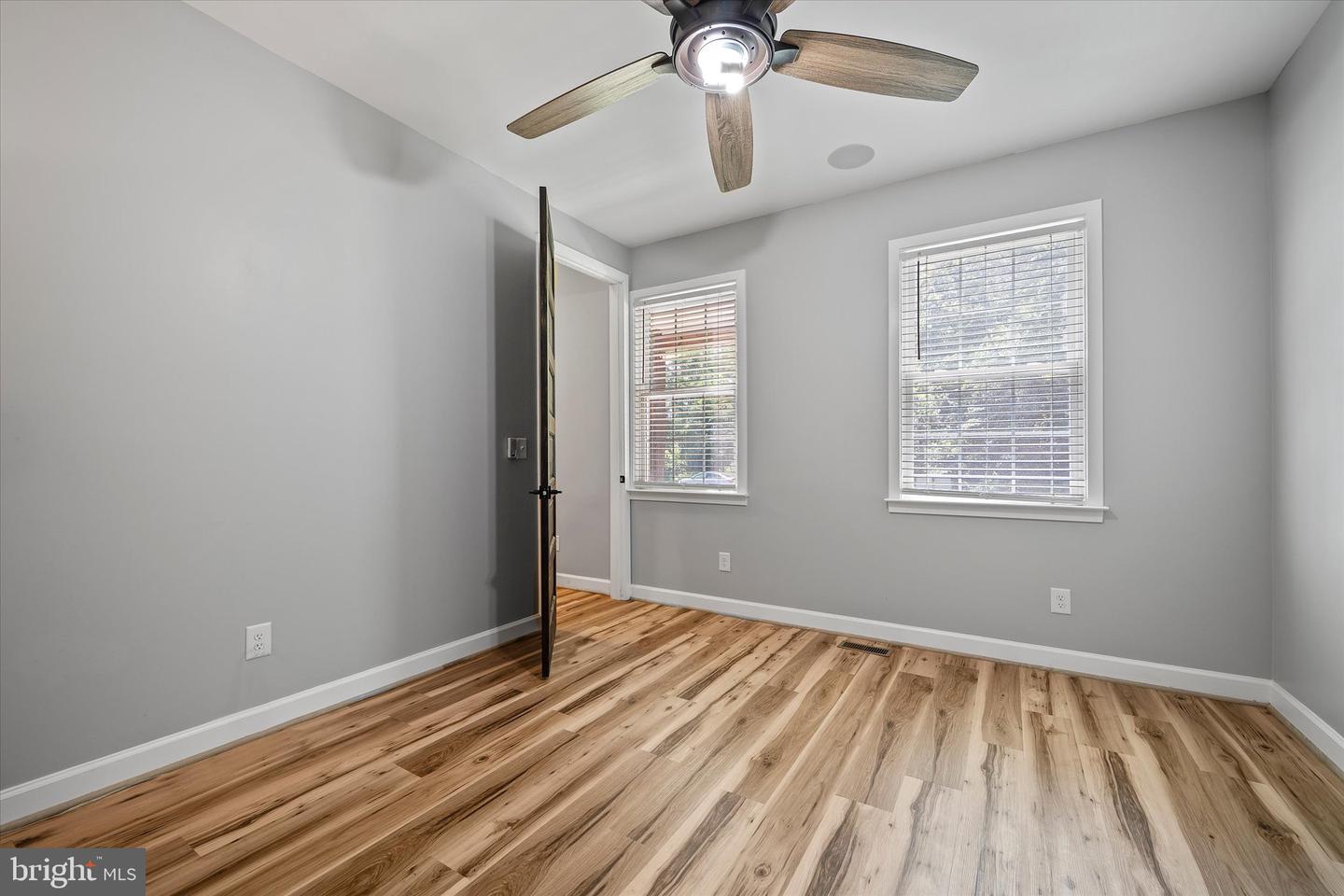 8042 COBB RD, MANASSAS, Virginia 20112, 4 Bedrooms Bedrooms, ,3 BathroomsBathrooms,Residential,For sale,8042 COBB RD,VAPW2098968 MLS # VAPW2098968