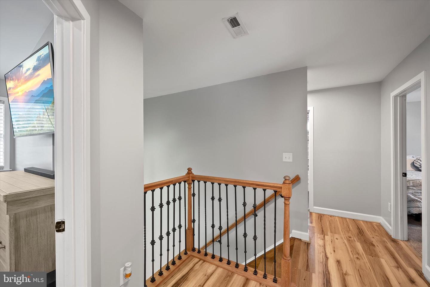 8042 COBB RD, MANASSAS, Virginia 20112, 4 Bedrooms Bedrooms, ,3 BathroomsBathrooms,Residential,For sale,8042 COBB RD,VAPW2098968 MLS # VAPW2098968