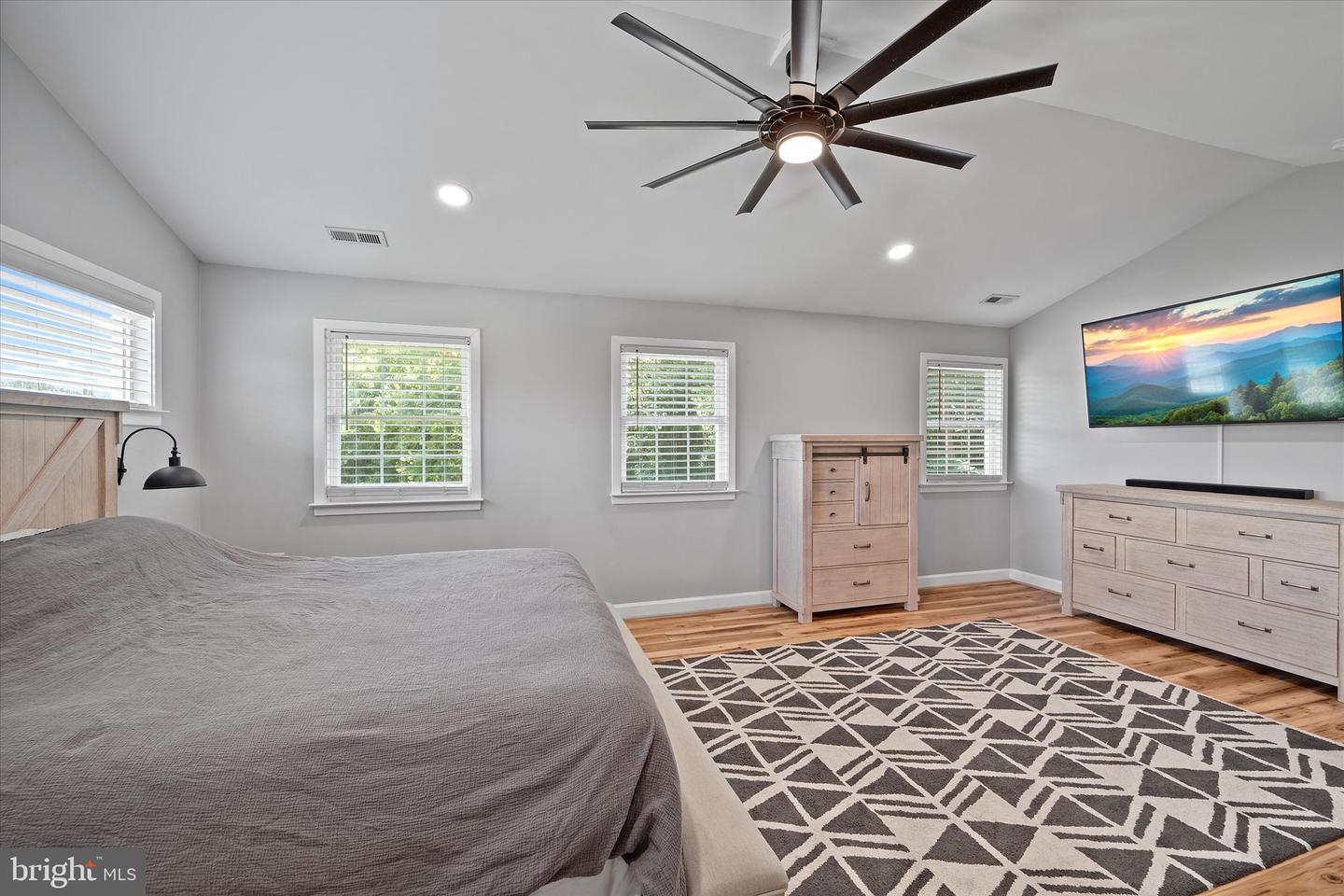 8042 COBB RD, MANASSAS, Virginia 20112, 4 Bedrooms Bedrooms, ,3 BathroomsBathrooms,Residential,For sale,8042 COBB RD,VAPW2098968 MLS # VAPW2098968