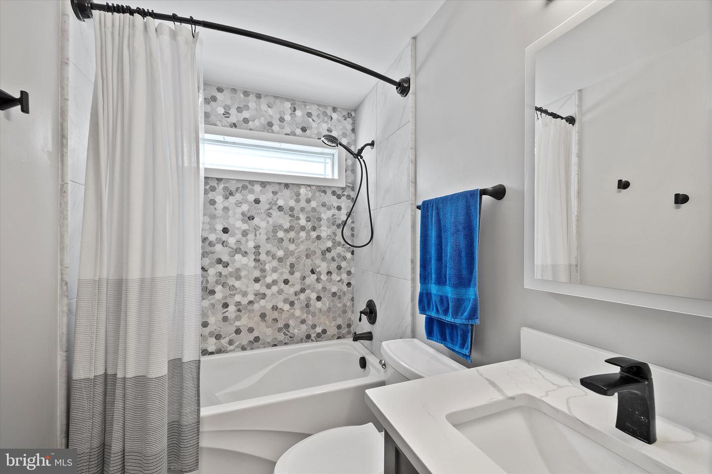8042 COBB RD, MANASSAS, Virginia 20112, 4 Bedrooms Bedrooms, ,3 BathroomsBathrooms,Residential,For sale,8042 COBB RD,VAPW2098968 MLS # VAPW2098968