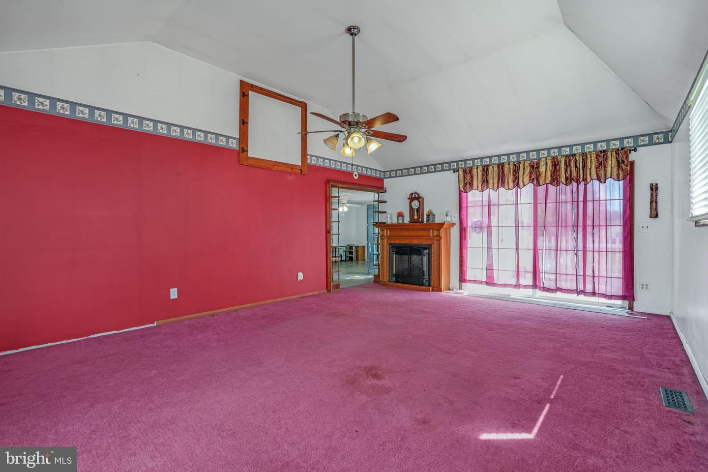 8254 SEA BREEZE DR, CHINCOTEAGUE ISLAND, Virginia 23336, 2 Bedrooms Bedrooms, ,1 BathroomBathrooms,Residential,For sale,8254 SEA BREEZE DR,VAAC2002032 MLS # VAAC2002032