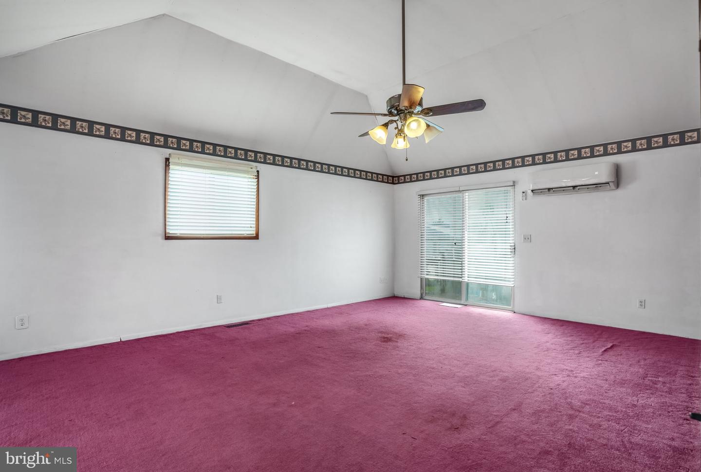 8254 SEA BREEZE DR, CHINCOTEAGUE ISLAND, Virginia 23336, 2 Bedrooms Bedrooms, ,1 BathroomBathrooms,Residential,For sale,8254 SEA BREEZE DR,VAAC2002032 MLS # VAAC2002032