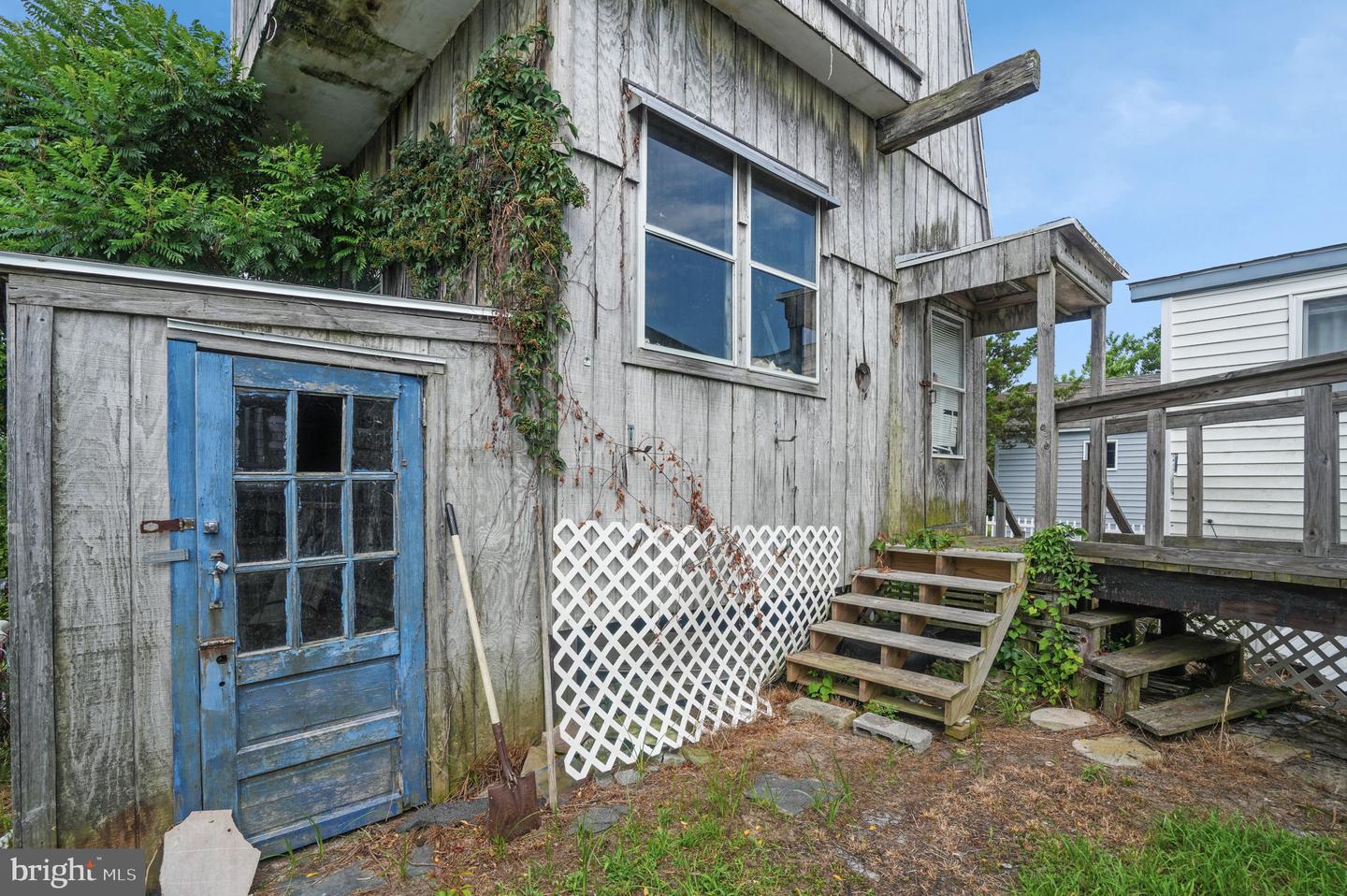 8254 SEA BREEZE DR, CHINCOTEAGUE ISLAND, Virginia 23336, 2 Bedrooms Bedrooms, ,1 BathroomBathrooms,Residential,For sale,8254 SEA BREEZE DR,VAAC2002032 MLS # VAAC2002032