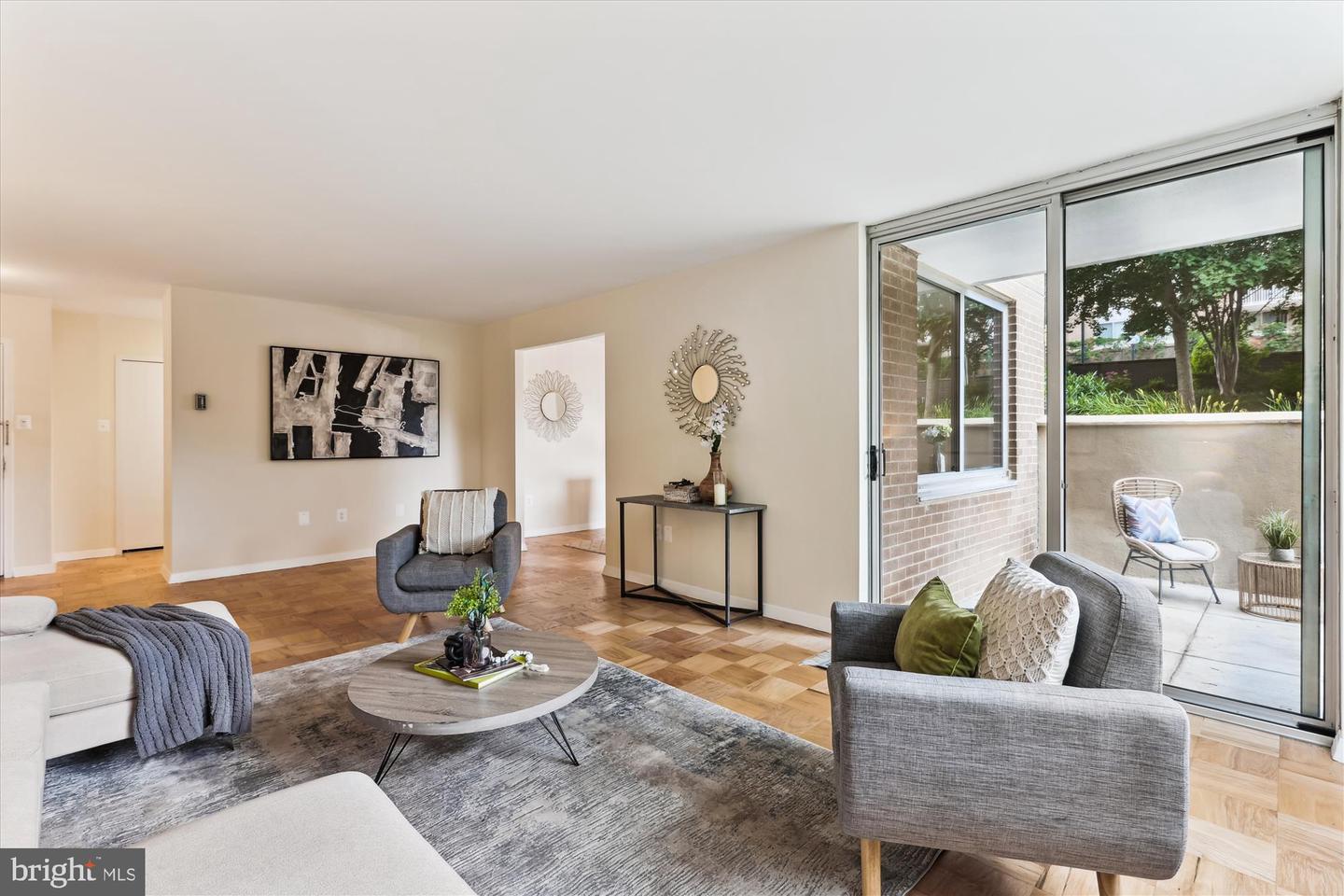 3001 VEAZEY TER NW #410, WASHINGTON, District Of Columbia 20008, 2 Bedrooms Bedrooms, ,2 BathroomsBathrooms,Residential,For sale,3001 VEAZEY TER NW #410,DCDC2209828 MLS # DCDC2209828