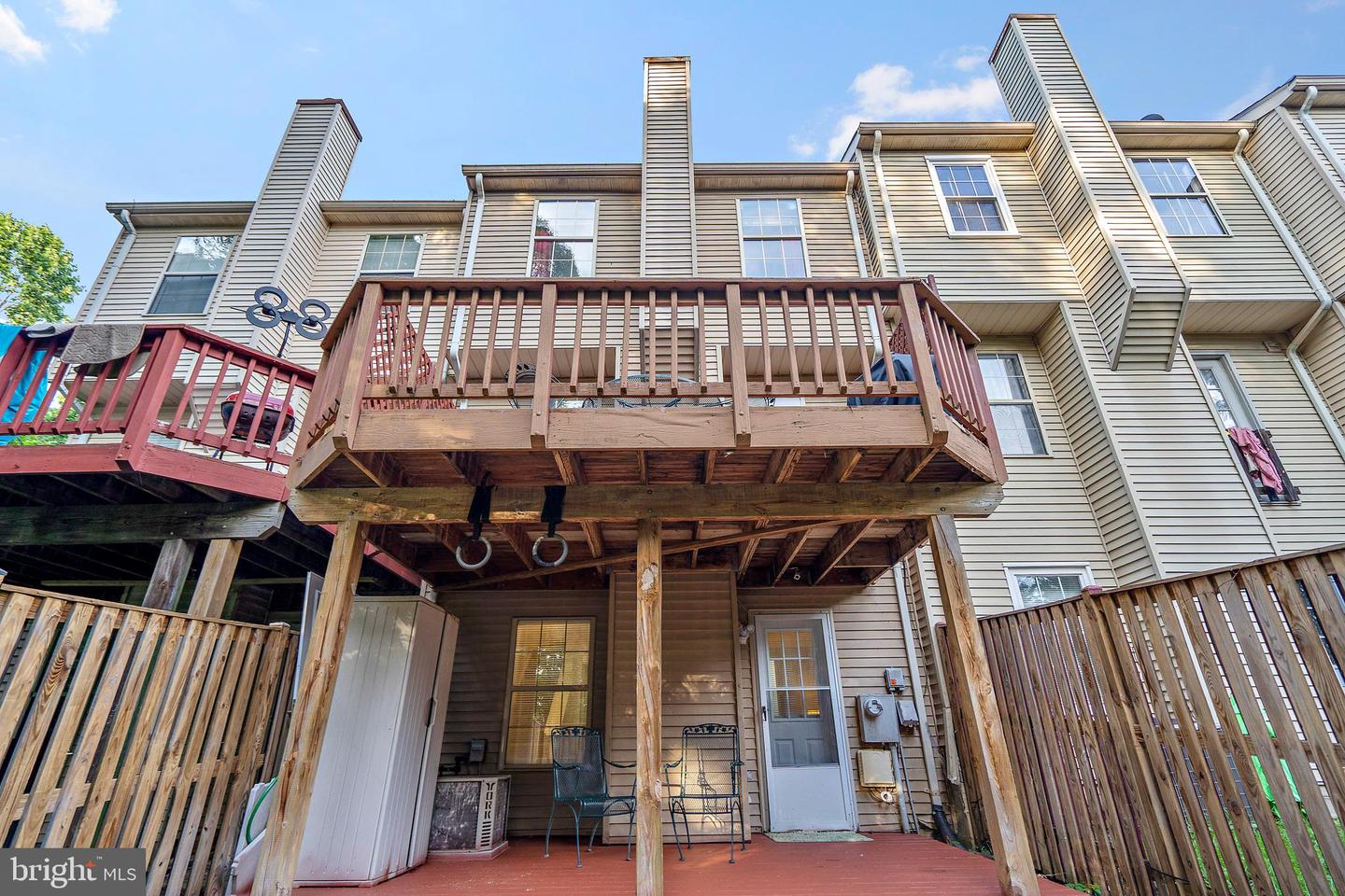 1993 WINSLOW CT, WOODBRIDGE, Virginia 22191, 4 Bedrooms Bedrooms, ,3 BathroomsBathrooms,Residential,For sale,1993 WINSLOW CT,VAPW2099014 MLS # VAPW2099014