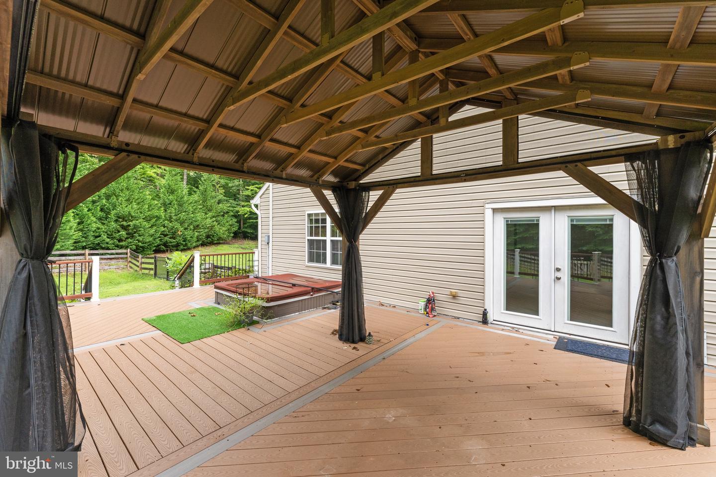 93 BROOKE CREST LN, STAFFORD, Virginia 22554, 4 Bedrooms Bedrooms, ,4 BathroomsBathrooms,Residential,For sale,93 BROOKE CREST LN,VAST2040722 MLS # VAST2040722