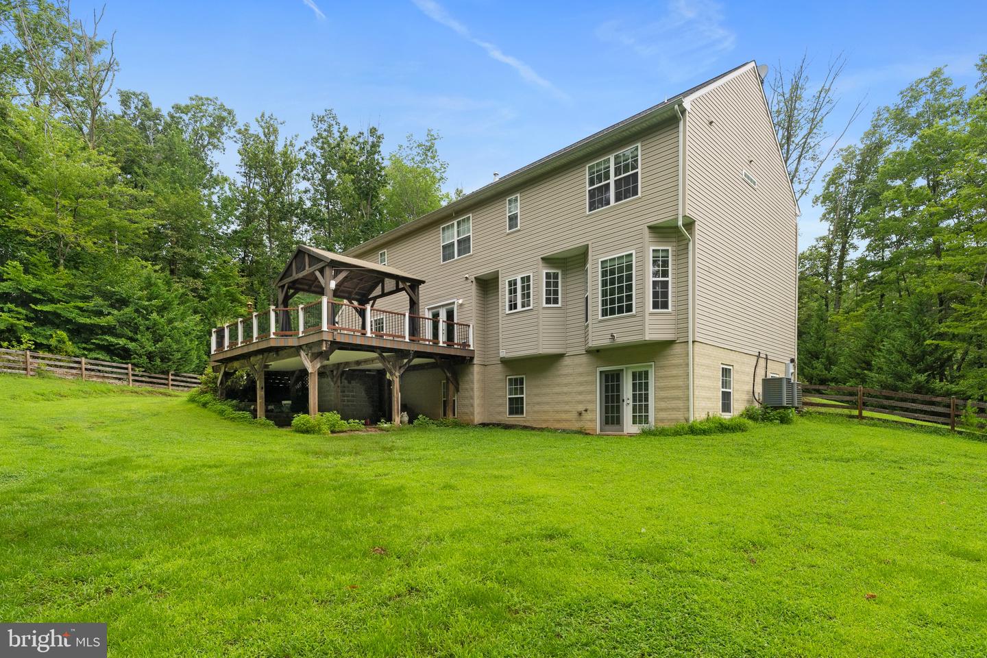 93 BROOKE CREST LN, STAFFORD, Virginia 22554, 4 Bedrooms Bedrooms, ,4 BathroomsBathrooms,Residential,For sale,93 BROOKE CREST LN,VAST2040722 MLS # VAST2040722