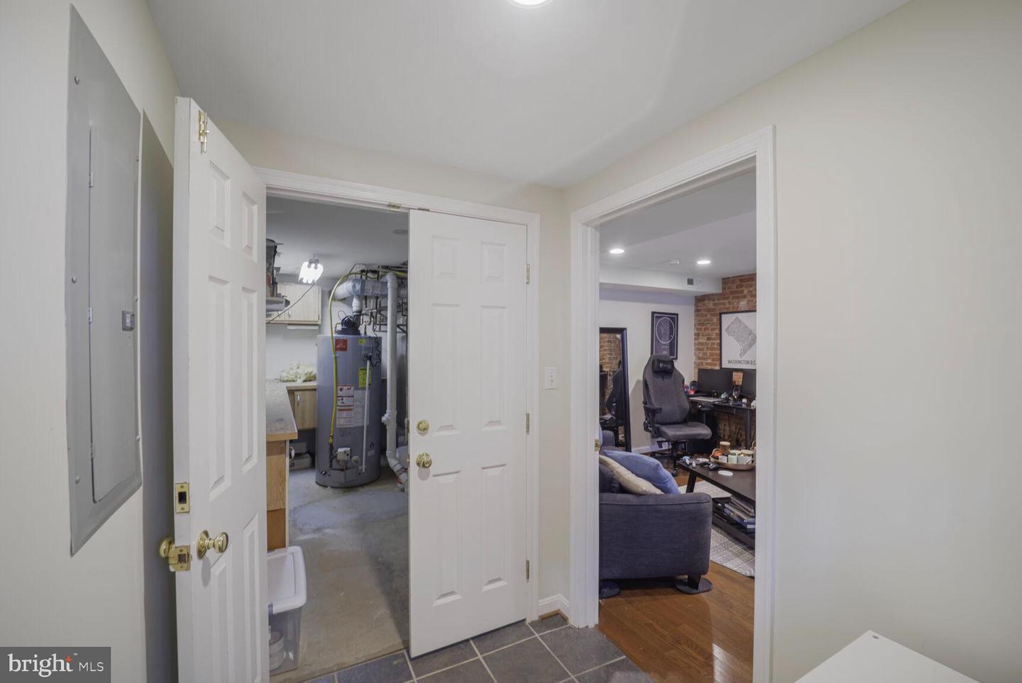 1415 SWANN ST NW, WASHINGTON, District Of Columbia 20009, 3 Bedrooms Bedrooms, ,3 BathroomsBathrooms,Residential,For sale,1415 SWANN ST NW,DCDC2210116 MLS # DCDC2210116
