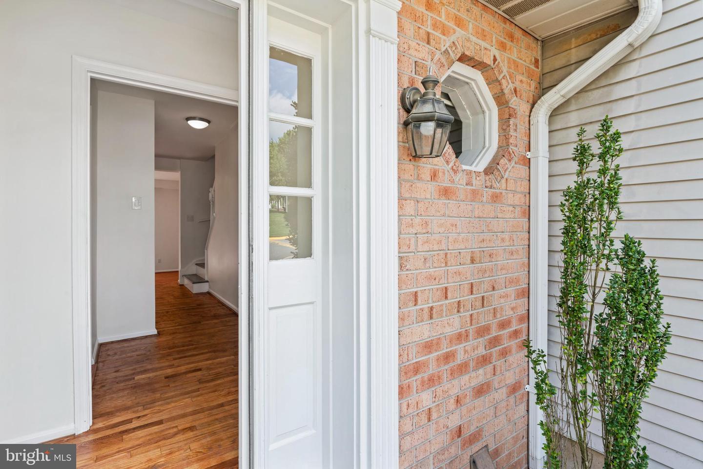 5354 ANCHOR CT, FAIRFAX, Virginia 22032, 3 Bedrooms Bedrooms, 4 Rooms Rooms,2 BathroomsBathrooms,Residential,For sale,5354 ANCHOR CT,VAFX2255314 MLS # VAFX2255314