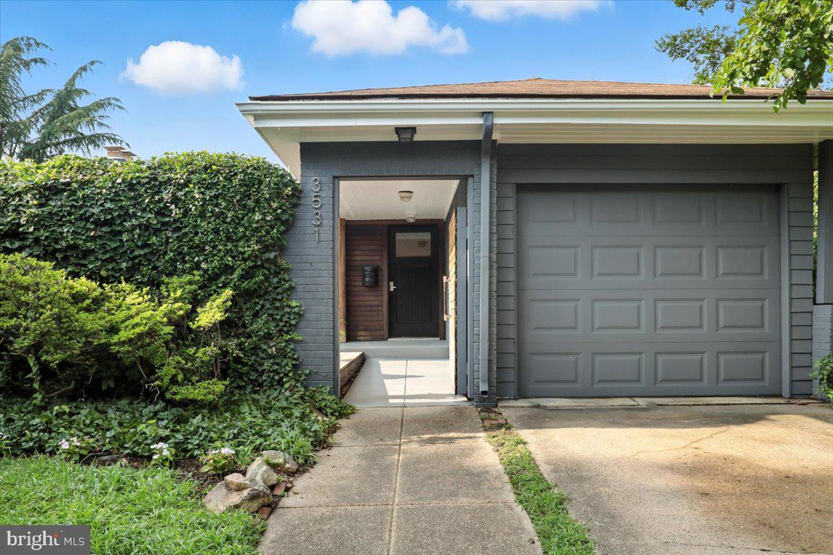 3531 YUMA ST NW, WASHINGTON, District Of Columbia 20008, 4 Bedrooms Bedrooms, ,3 BathroomsBathrooms,Residential,For sale,3531 YUMA ST NW,DCDC2210252 MLS # DCDC2210252