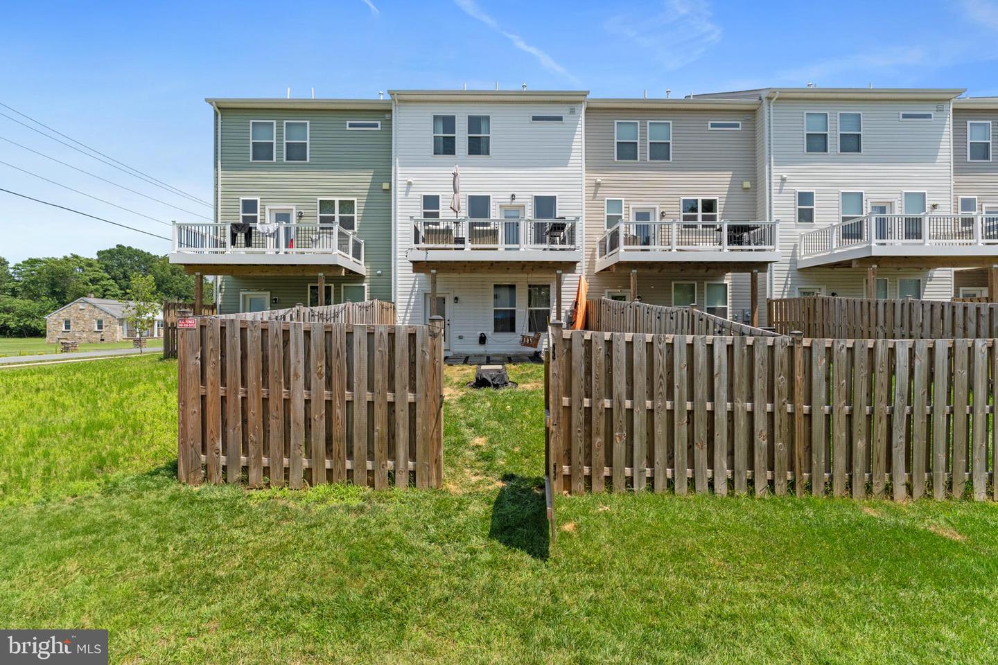 609 CHERRYVIEW DR, FREDERICKSBURG, Virginia 22405, 4 Bedrooms Bedrooms, ,3 BathroomsBathrooms,Residential,For sale,609 CHERRYVIEW DR,VAST2040804 MLS # VAST2040804