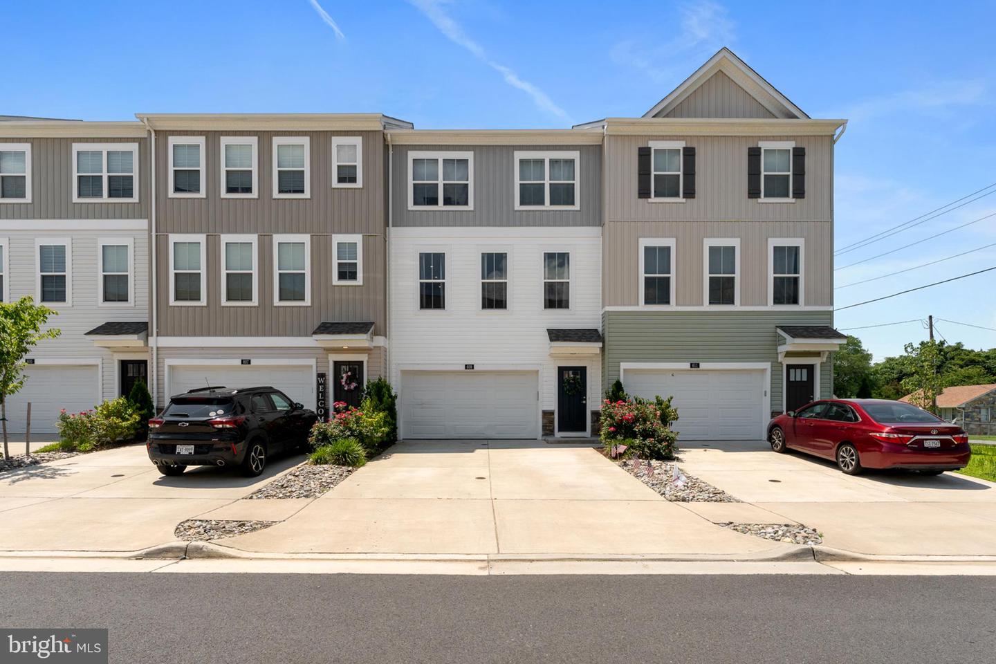 609 CHERRYVIEW DR, FREDERICKSBURG, Virginia 22405, 4 Bedrooms Bedrooms, ,3 BathroomsBathrooms,Residential,For sale,609 CHERRYVIEW DR,VAST2040804 MLS # VAST2040804