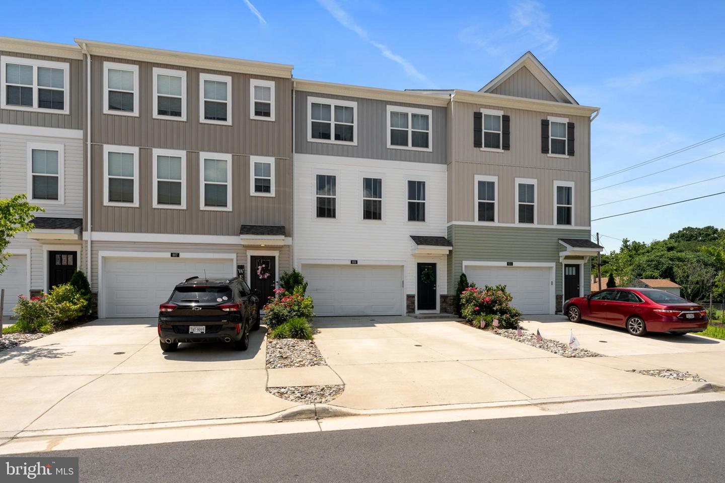 609 CHERRYVIEW DR, FREDERICKSBURG, Virginia 22405, 4 Bedrooms Bedrooms, ,3 BathroomsBathrooms,Residential,For sale,609 CHERRYVIEW DR,VAST2040804 MLS # VAST2040804