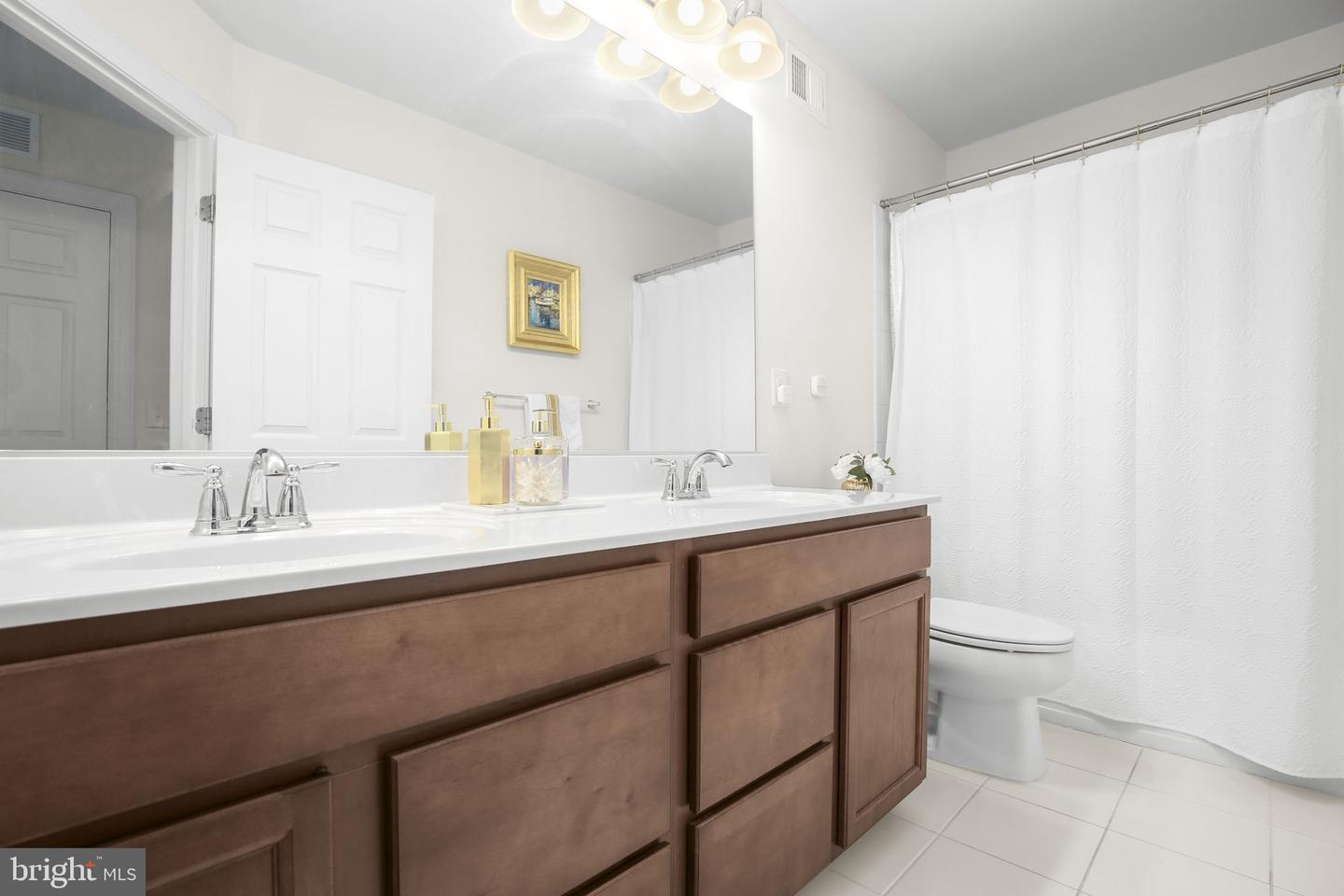 225 PERTH DR, FREDERICKSBURG, Virginia 22405, 4 Bedrooms Bedrooms, ,2 BathroomsBathrooms,Residential,For sale,225 PERTH DR,VAST2040808 MLS # VAST2040808